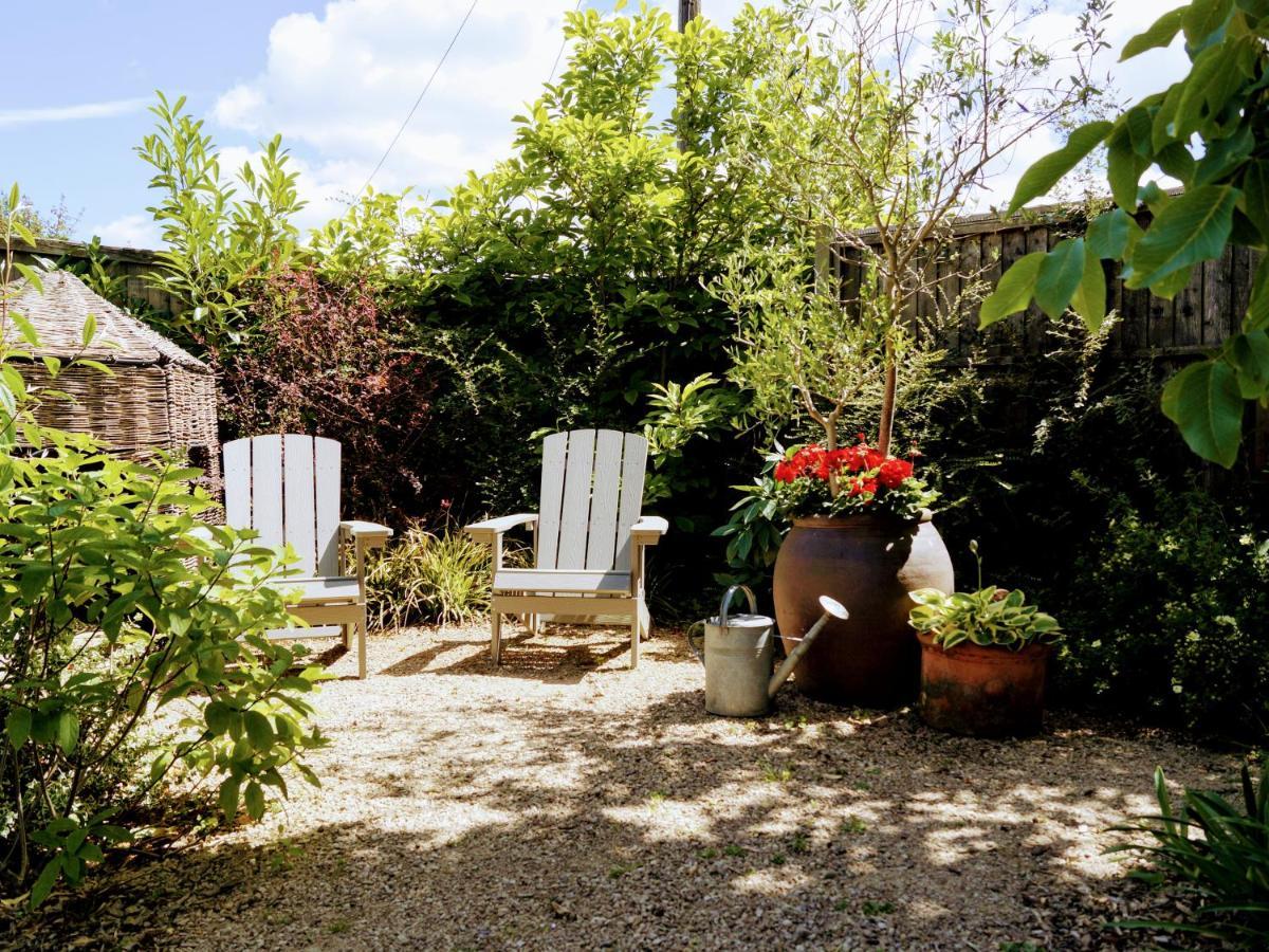 Вілла The Walnut, Meopham - A Private Retreat Rural Location Екстер'єр фото